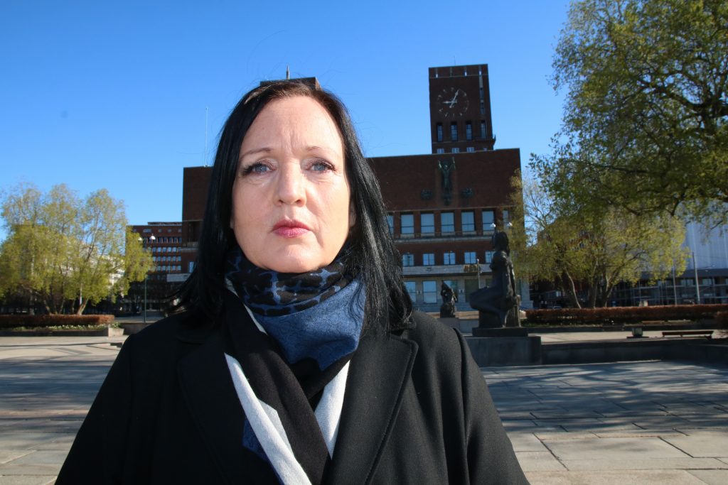 Aina-Skjefstad-Andersen-radhuset-alvorlig-2021