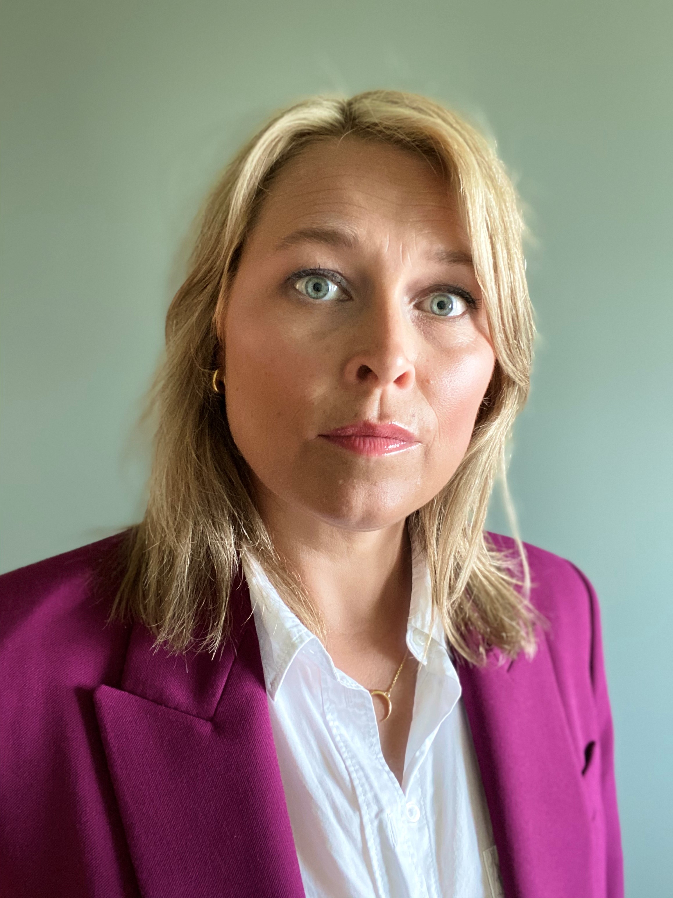 Hege Munthe, jakke frontal